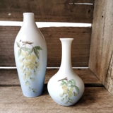 Vase mit Goldregen, Bing & Gröndahl Nr. 52-9