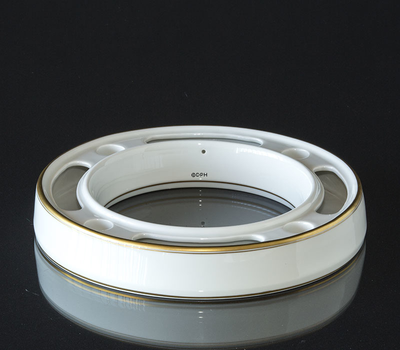 Adventstage/ Lysestage hvid med guld Bing & Grøndahl nr. 6204