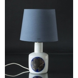 Hvid Retro Bordlampe med blå dekoration, Bing & Grøndahl nr. 6714-2105