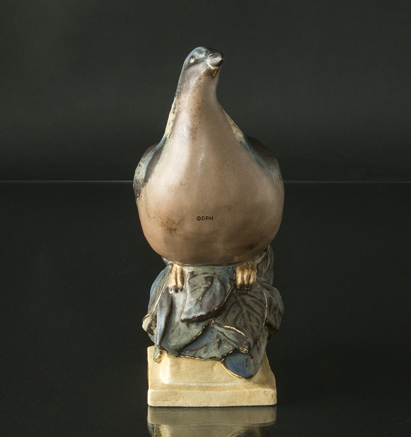 Skovdue, Bing & Grøndahl figur af stentøj nr. 7038