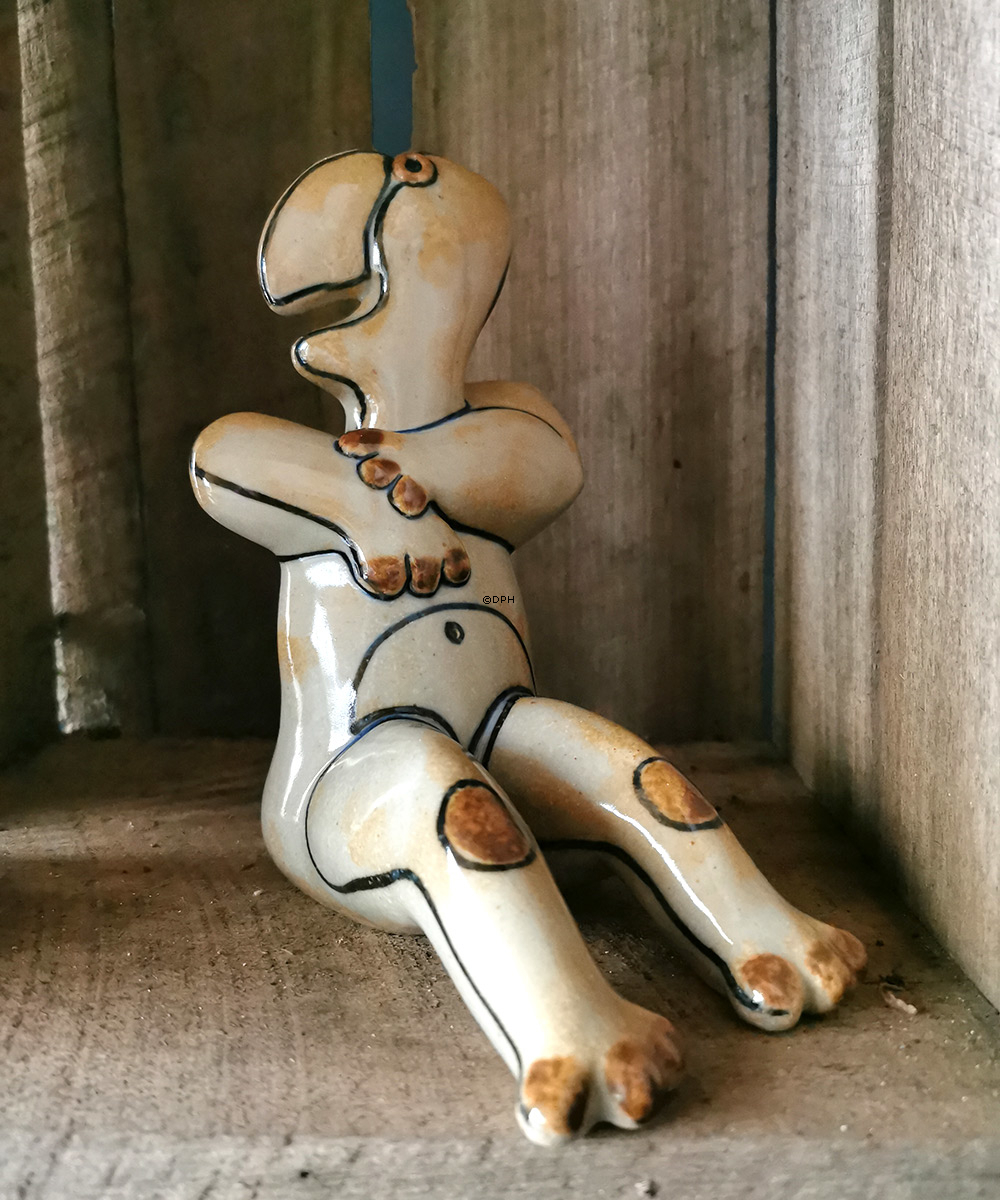 Steen Lykke Madsen figur, Bing & Grøndahl stentøjsfigur nr. 7046