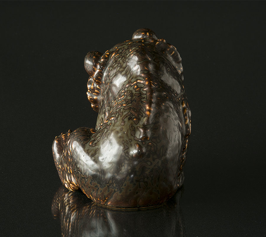 Siddende bjørn, Bing & Grøndahl stentøjsfigur nr. 7188