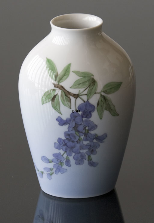 Vase med Blomstergren, Bing & Grøndahl nr. 72-239