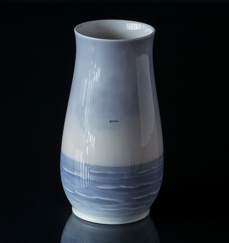 Vase med skib, Bing & Grondahl  nr. 800-5209