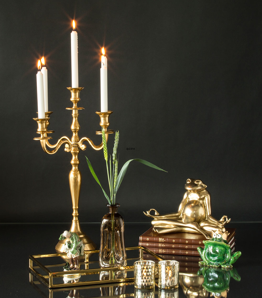 Herre i blæsevejr, Bing & Grøndahl overglasur figur nr. 8043