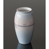 Vase med landskab, Bing & Grøndahl nr. 8521-254