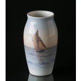 Vase mit Segelboot, Bing & Gröndahl Nr. 860-5255