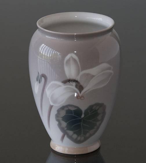 Bing & Grøndahl vase med blomst nr. 8614-365