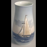Vase med Sejlskib, Bing & Grøndahl nr. 8666-209