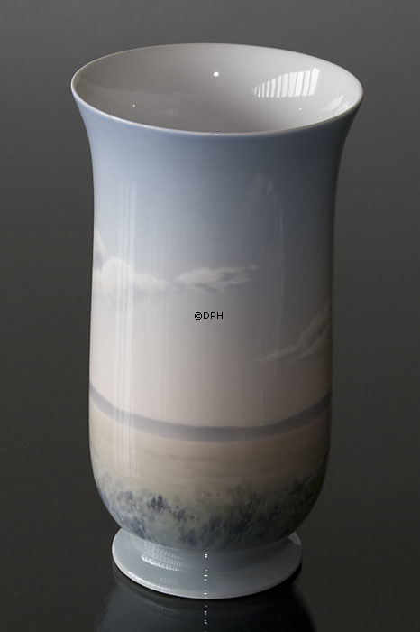 Vase med Landskab, Bing & Grøndahl nr. 8789-504