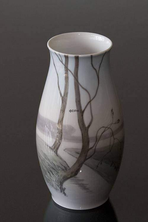 Vase med landskab, Bing & Grondahl nr. 8793-249