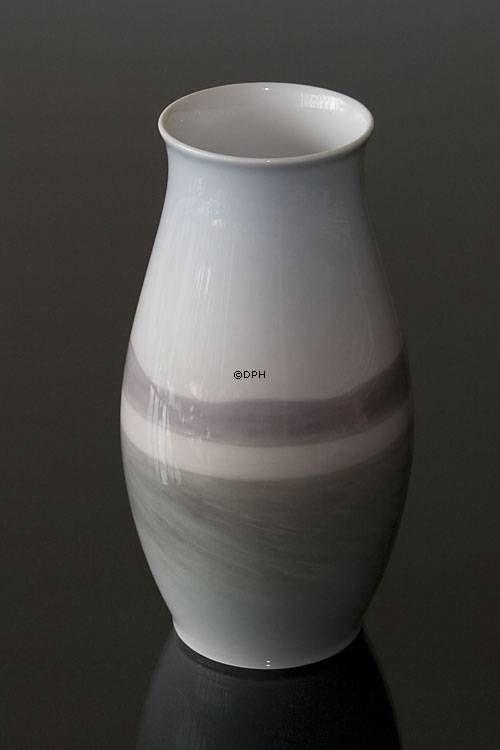 Vase med landskab, Bing & Grondahl nr. 8793-249