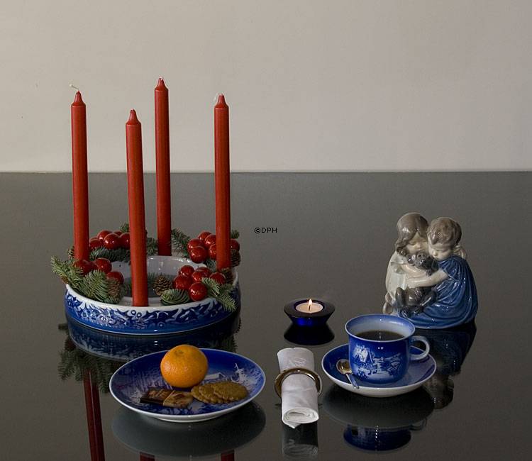 Adventstage blå/hvid med kristjørn Bing & Grøndahl nr. 9217