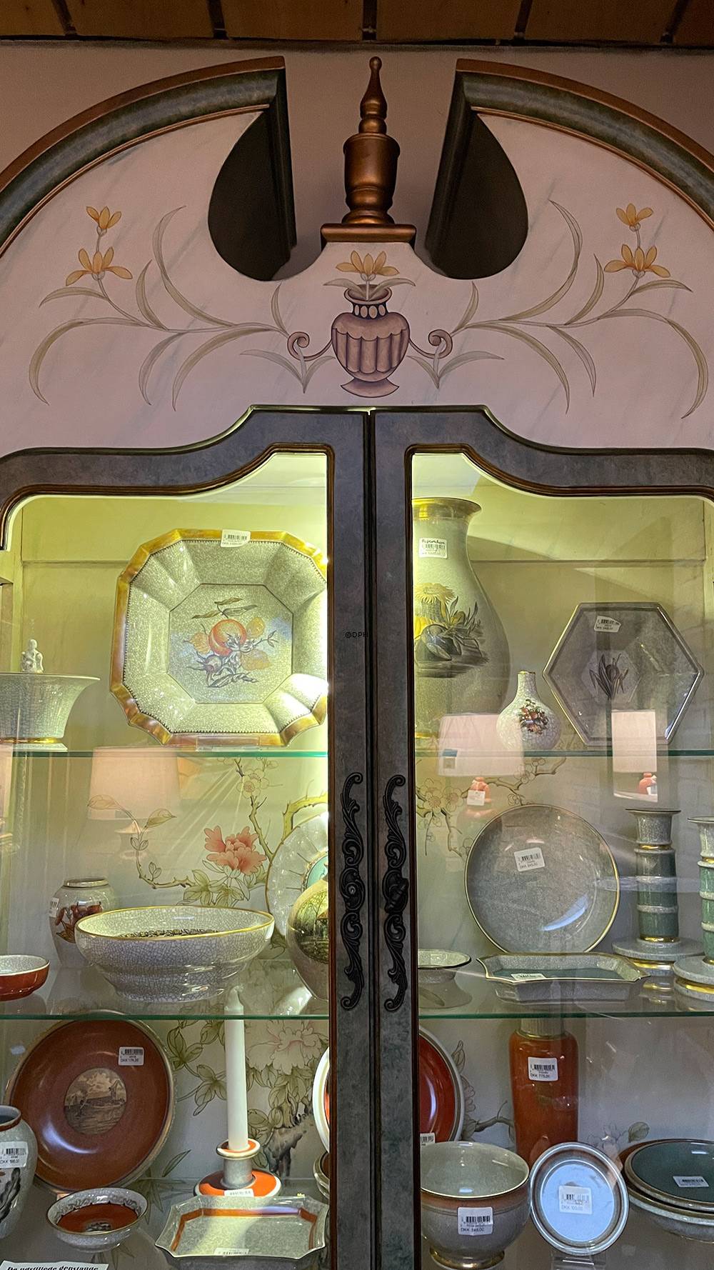 Gammelt Kinesisk vitrineskab, grøn, håndmalet