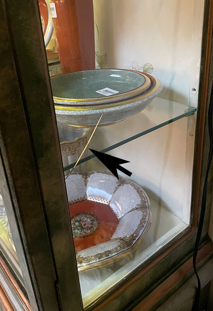 Gammelt Kinesisk vitrineskab, grøn, håndmalet