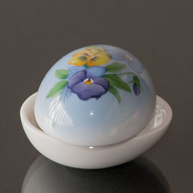 1998 Årsæg Bing & Grøndahl, stedmoder