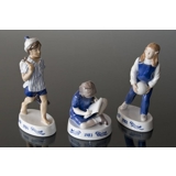 1982 Annual Figurine, Girl with Ball, Bing & Grøndahl