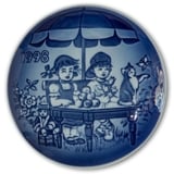 1998 Bing & Grondahl, Children's Day Plate