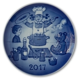 2017 Bing & Grondahl, Children's Day Plate