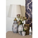 B & G Lampe med blomster H: 32cm