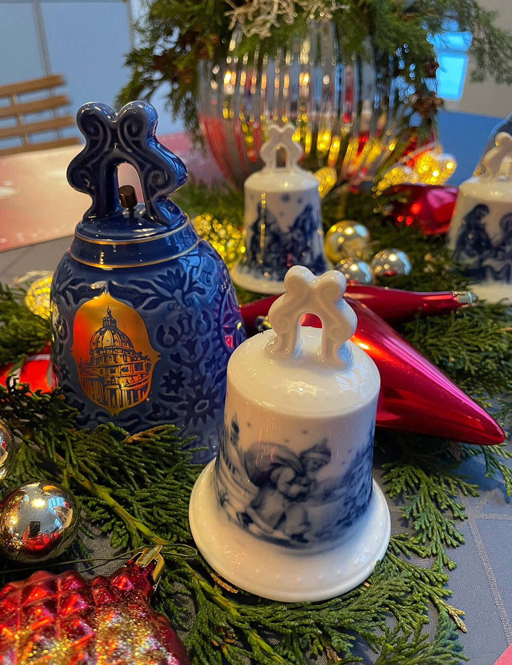 1975 Årsklokke, Bing & Grøndahl