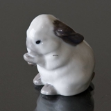 Rabbit 1999 Bing & Grondahl mother's day figurine