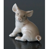 Piglet 2003 Bing & Grondahl mother's day figurine