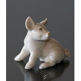 Piglet 2003 Bing & Grondahl mother's day figurine