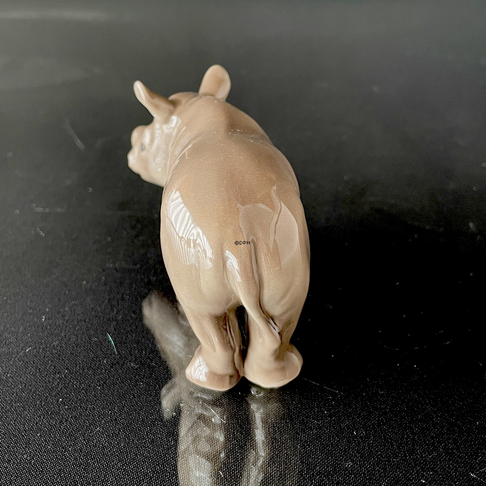 Næsehornskalv Bing & Grøndahl mors dags figur 2006