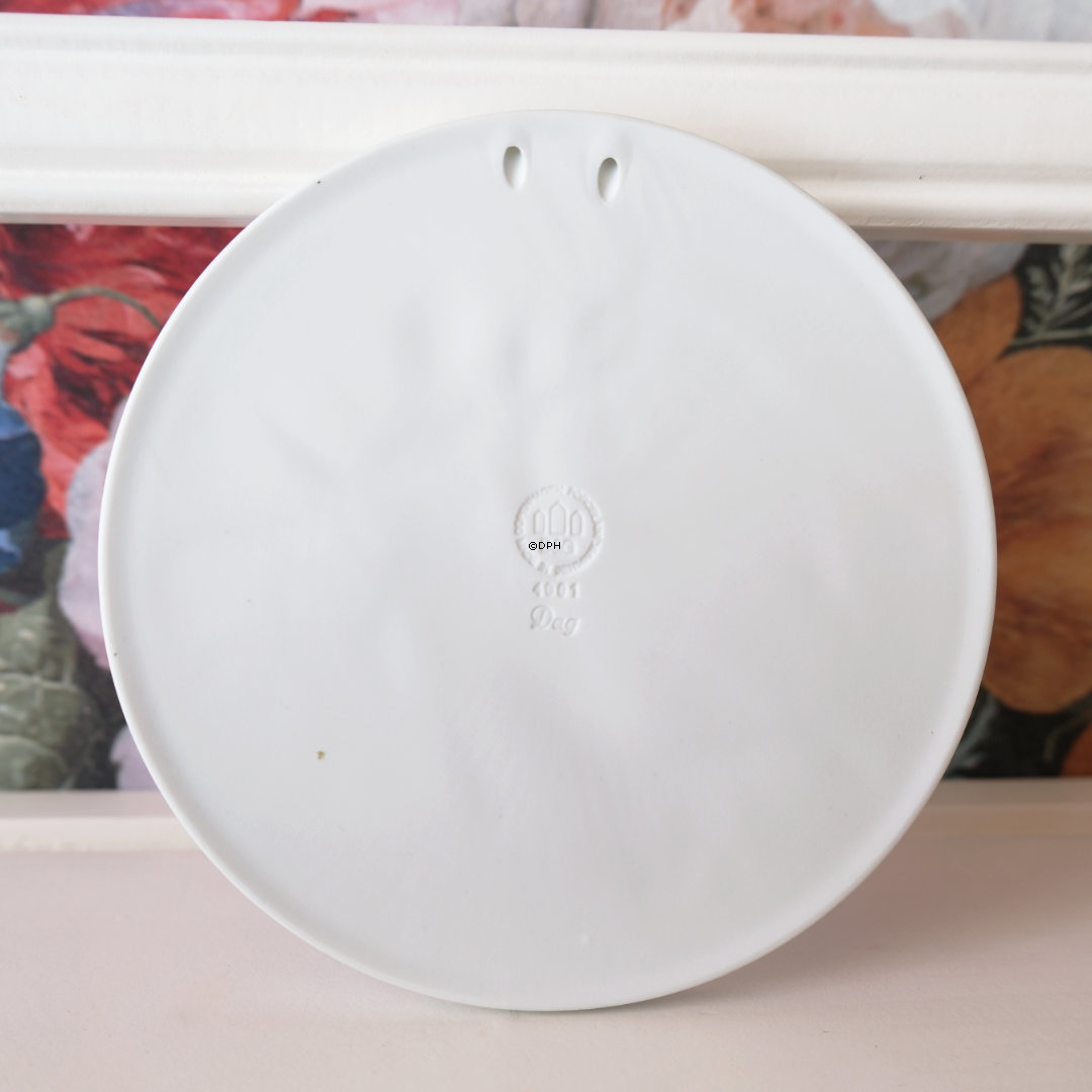 Thorvaldsen biscuitplatte, Dagen, 14 cm Bing & Grøndahl nr. 4001