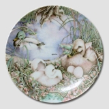 Bradex plate in the series Hans Christian Andersen The Ugly Duckling