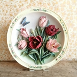 Plate no 5 in the series Lena Liu's Beautiful Gardens, Tulip