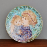 Knowles plate, Edna Hibel, Mother's Day 1989