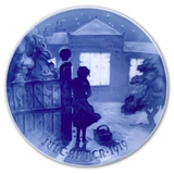 Outside the lighted Window 1919, Bing & Grondahl Christmas plate