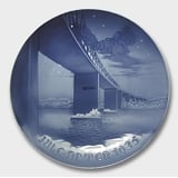 The Lillebelt Bridge connecting Funen 
with Jutland 1935, Bing & Grondahl Christmas plate