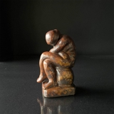 HJORTH Figur sørgende kvinde nr. 830B