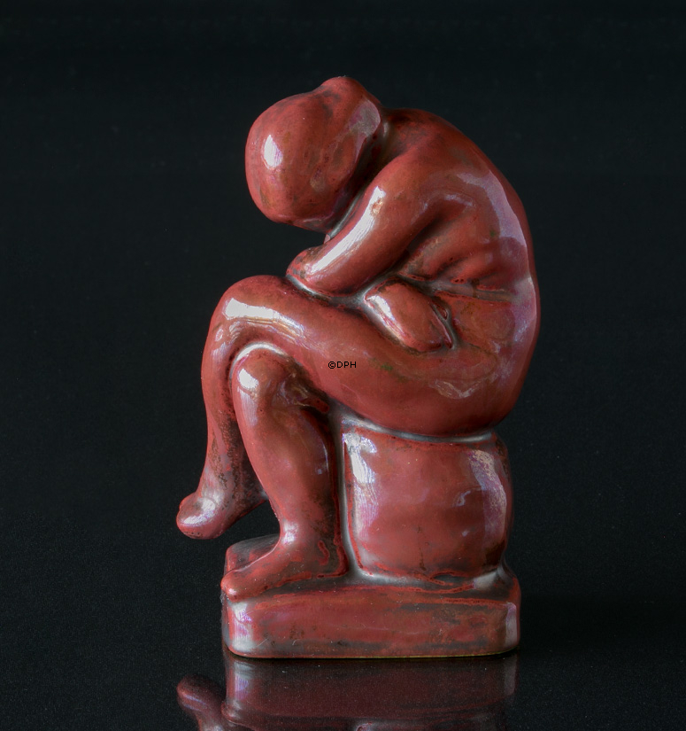 HJORTH Figur sørgende kvinde  nr. 830L