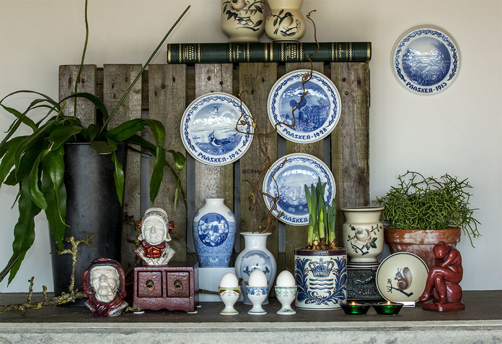 HJORTH Figur sørgende kvinde  nr. 830L