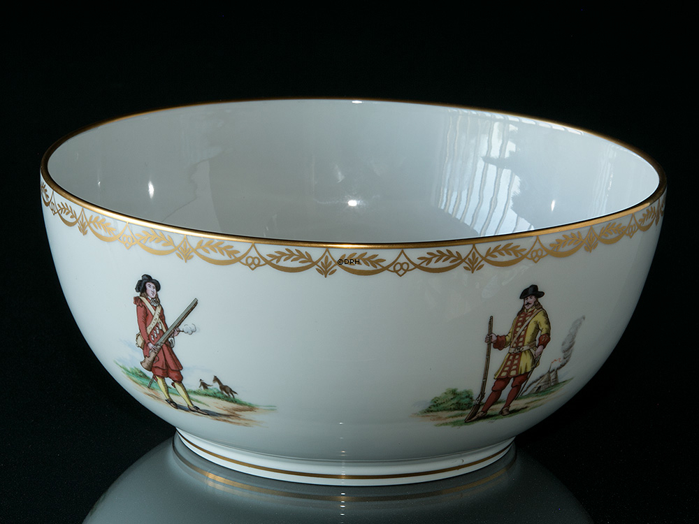 Den kongelige Livgarde Bowle 1658-1983, Royal Copenhagen