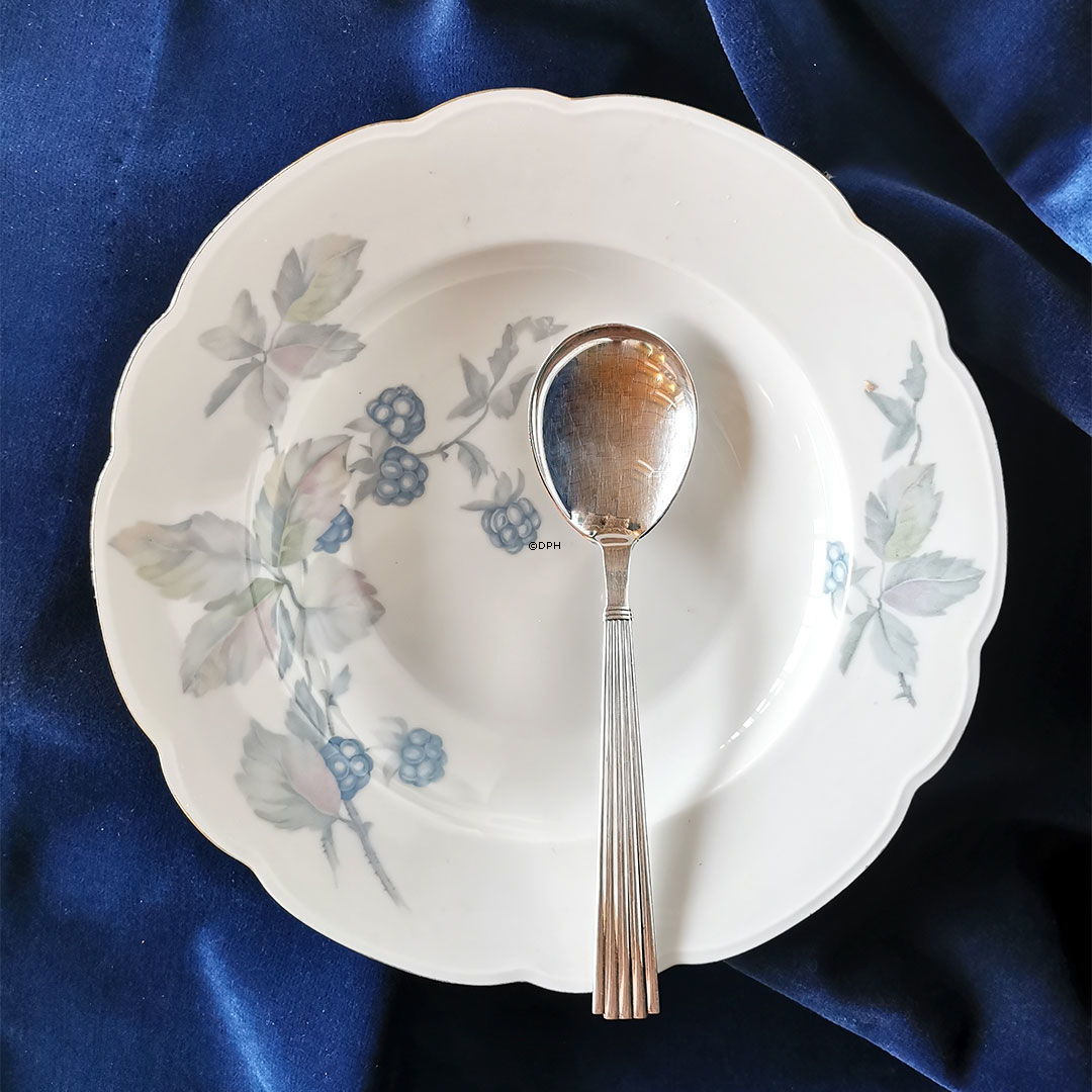 Altrohlau porcelænsstel med brombærdekoration