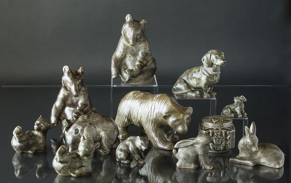 Johgus Keramik hund nr. 576