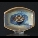 Blue and brown dish, Michael Andersen No. 6024