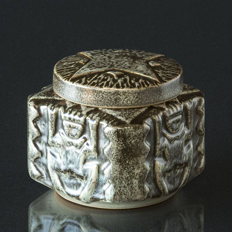 Johgus Keramik Lågkrukke nr. 13