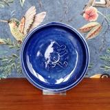 Blue bowl with the motif of Krølle Bølle, Michael Andersen No. 6227-1