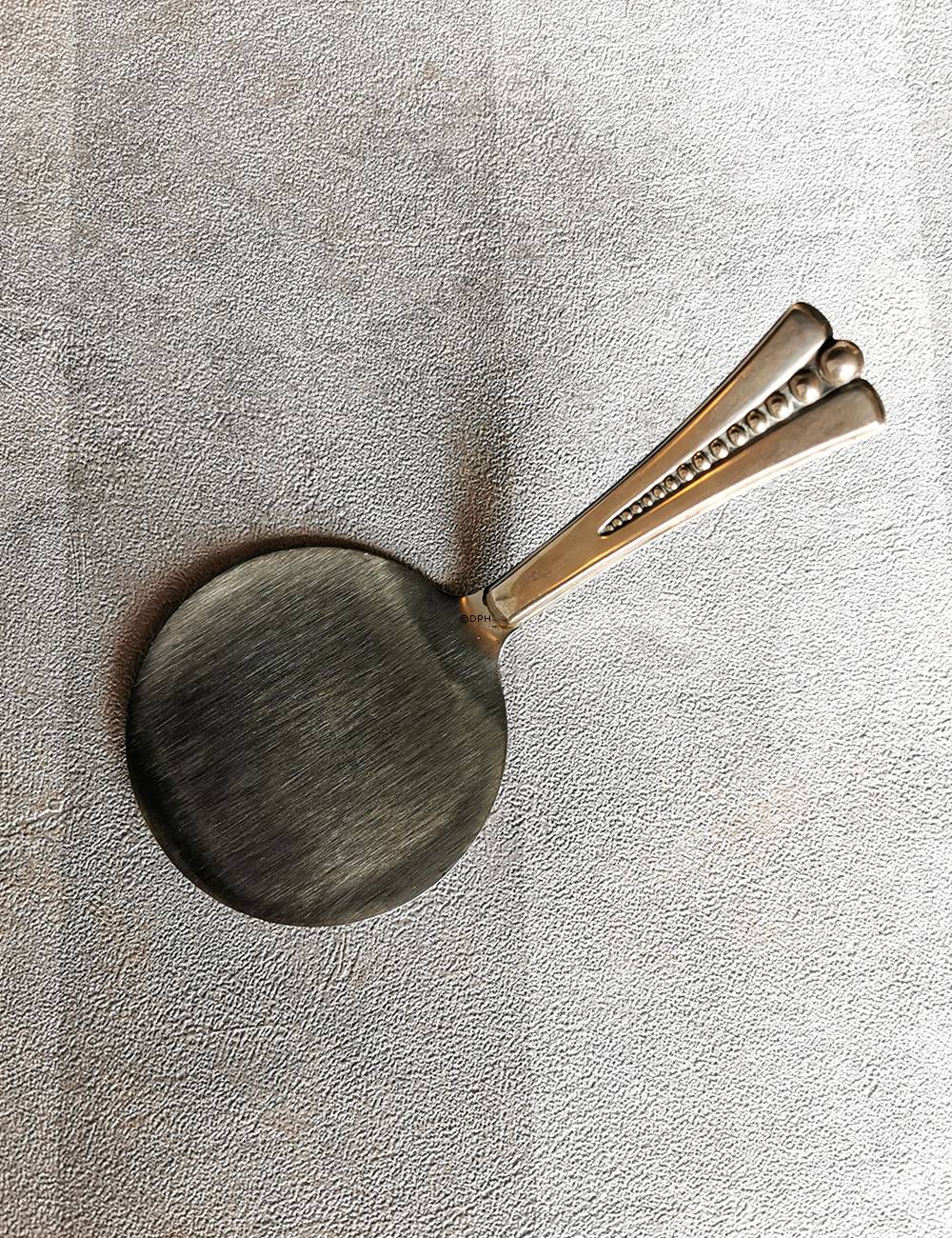 Tretårnet sølv kagespade