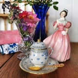 Royal Doulton Camellia, 20 cm