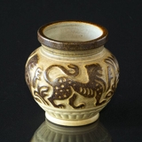 Vase med løver nr. 6404