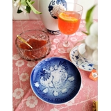 Crystal glass bowl with engravings