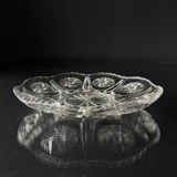 Crystal glass cake dish with engravings