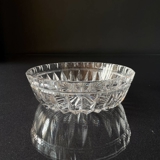 Crystal glass low bowl wiith engravings